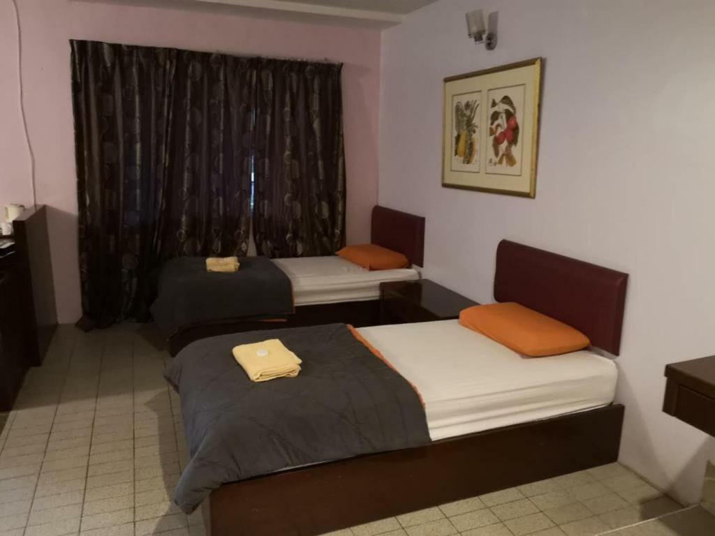Seri Ratu Hotel & Spa Port Dickson Extérieur photo