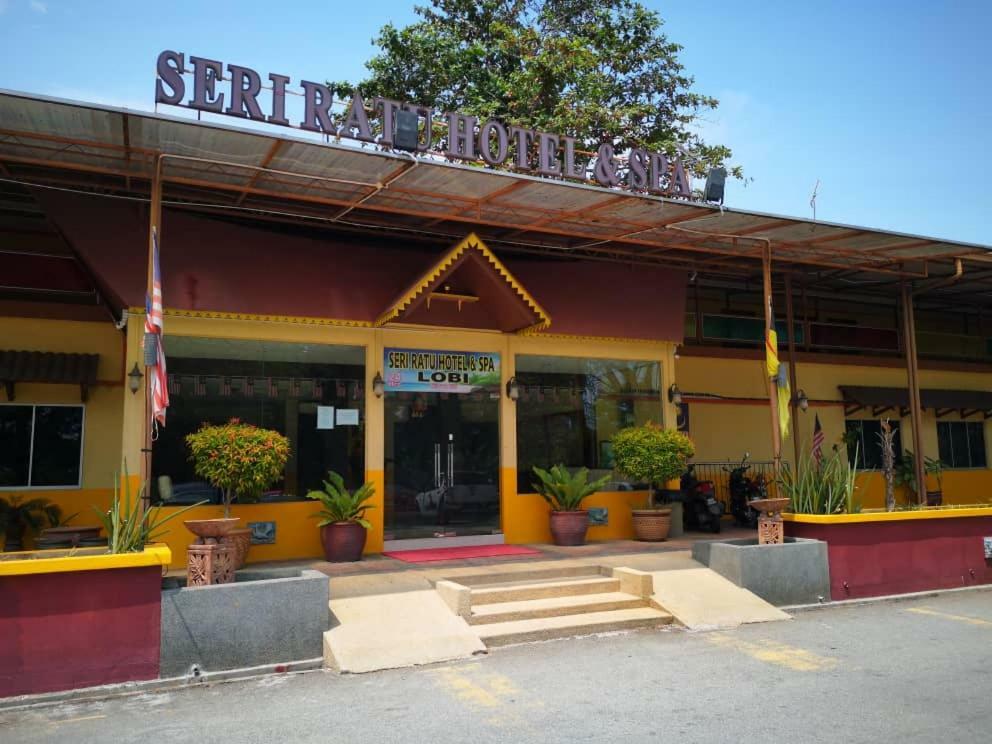 Seri Ratu Hotel & Spa Port Dickson Extérieur photo