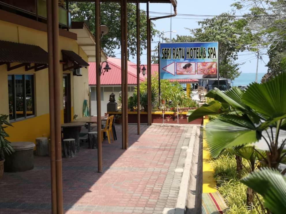 Seri Ratu Hotel & Spa Port Dickson Extérieur photo